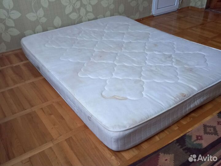 Матрас 160х200 бу