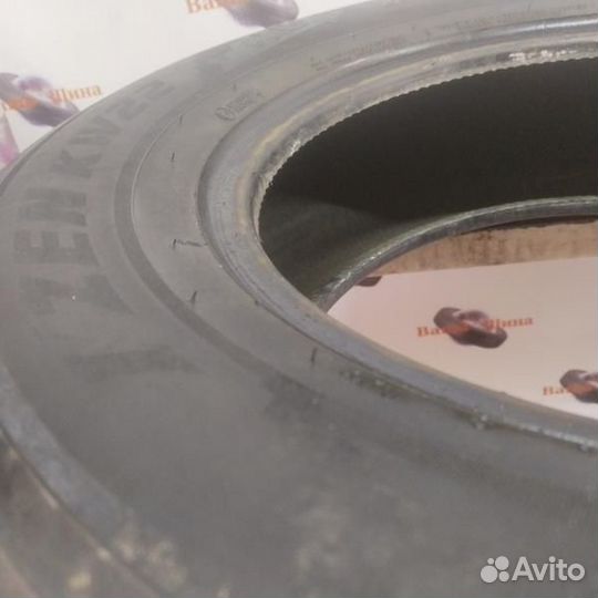 Kumho I'Zen KW22 205/70 R15