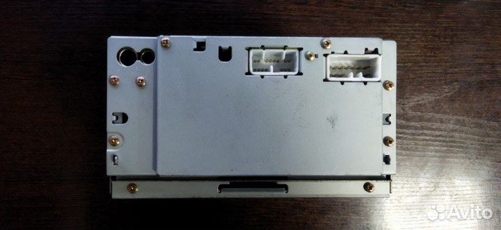 Магнитола Toyota Land Cruiser UZJ100 2uzfe 1999