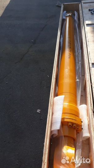 Гидроцилиндр для экскаватора Hitachi