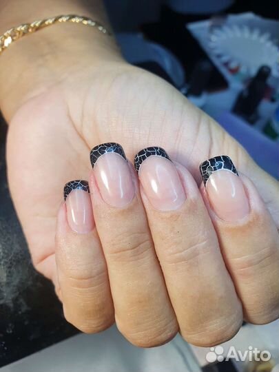 Маникюр.Педикюр.Шеллак.Наращивание ногтей