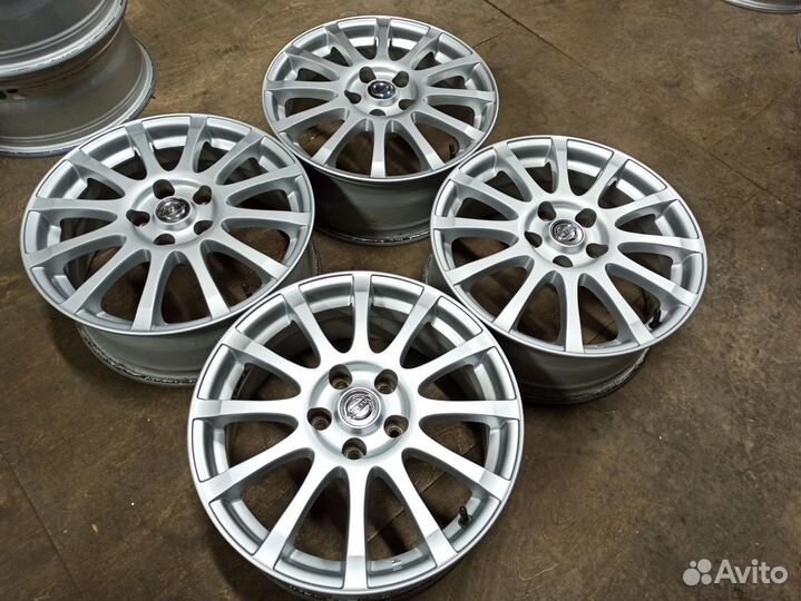 Диски Ниссан 17 5х114,3 ET45 оригинал из Японии