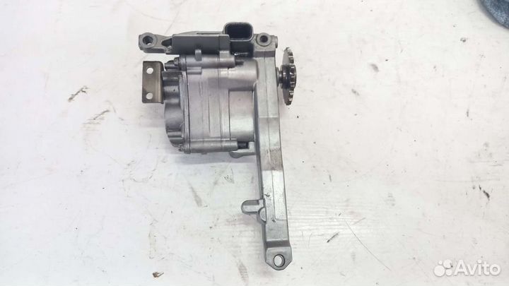 Масляный насос Mercedes W251 R-class