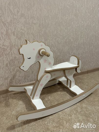 Лошадь качалка деревянная