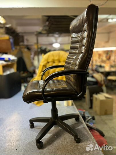 Компьютерное кресло