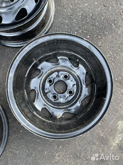 Диск колесный штампованный R13 Hyundai Kia