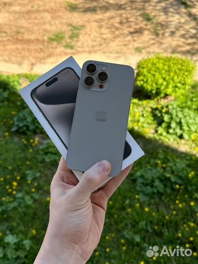 iPhone 15 Pro Max, 256 ГБ