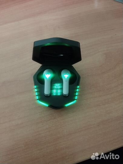 Беспроводные игровые наушники