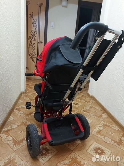 Детский 3х колесный велосипед с ручкой