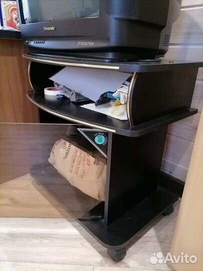 Тумба под телевизор