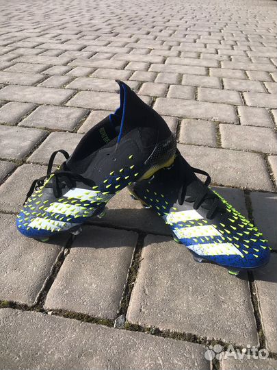 Детские бутсы Adidas predator