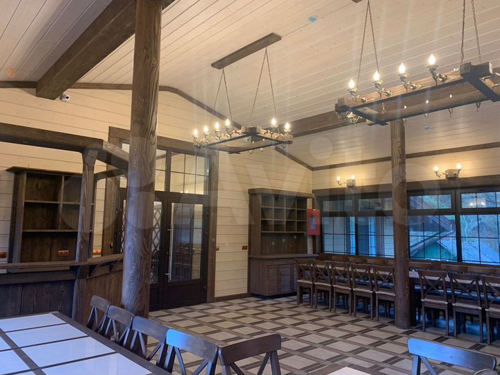 Гостиница, 688 м²