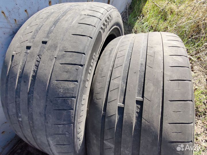 Kapsen DurableMax Taxi RS01 235/45 R17