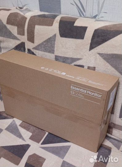 Монитор Samsung S24C330GAI