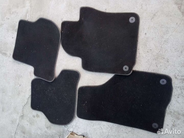 Универсальные коврики и от volkswagen golf 6