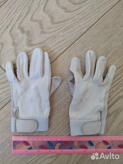 Перчатки для верховой езды