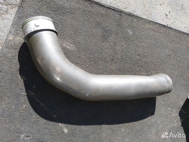 Патрубок интеркулера Jeep Grand Cherokee WK