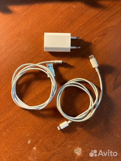 Блок питания Apple, Lightning на USB и Type-C