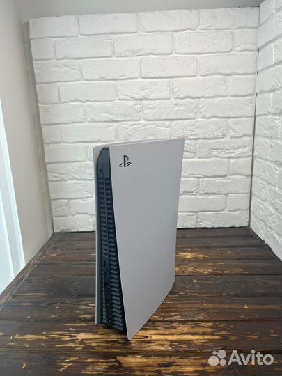 Игровая приставка Sony PlayStation 5 CFI-1116А