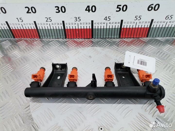 Форсунка Peugeot 206 рест. 2004 1984F7