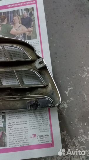 Продам решетку раддиатора Т.Ипсун 10кузов