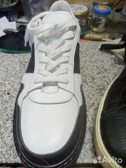 Кроссовки мужские 43 размера ручная работа