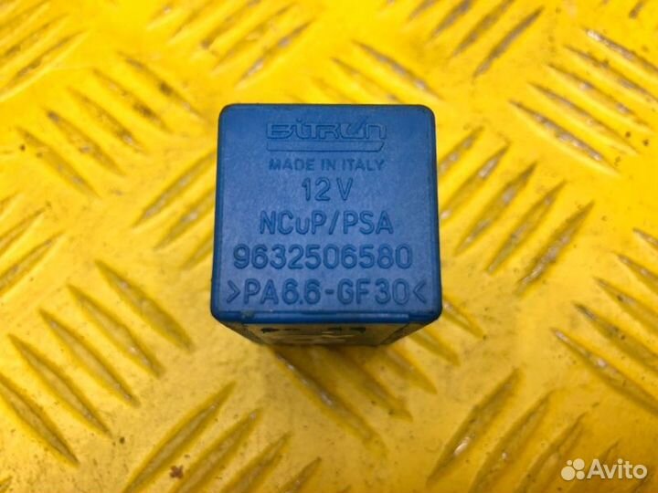 Реле Peugeot 607 ES9J4S 2002