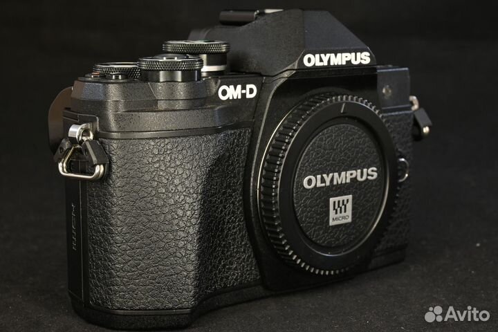 Olympus OM-D E-M10 Mark III body