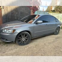 Volvo S40 1.8 MT, 2007, 270 000 км, с пробегом, цена 650 000 руб.