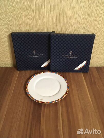 Тарелка десертная Валентин Юдашкин