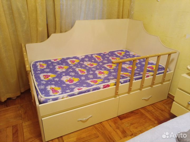 Продаю детскую кровать