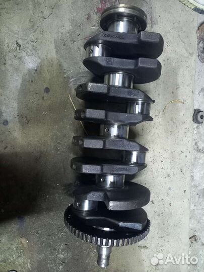 Коленвал Opel Vectra B 1.8