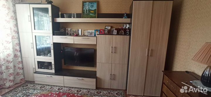 Стенка в гостиную бу