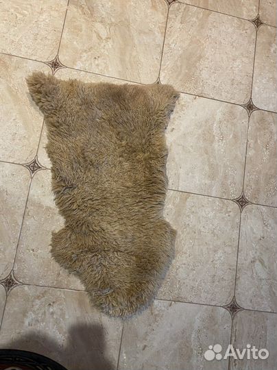 Меховой коврик