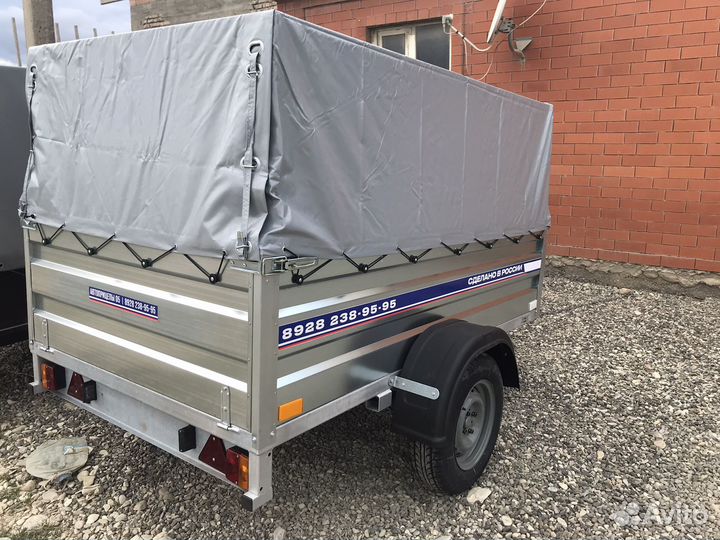 Прицеп на легковой автомобиль