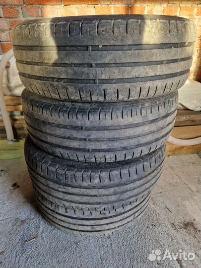 Kumho Ecsta HS51 195/55 R16