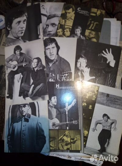 Книга стихов Владимира Высоцкого+буклет открыток