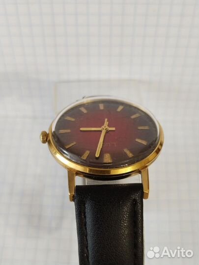 Часы Луч Де Люкс Ультра тонкий СССР Позолоченные