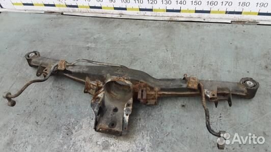 Балка задняя BMW 5 E34 (6BE03TH01)