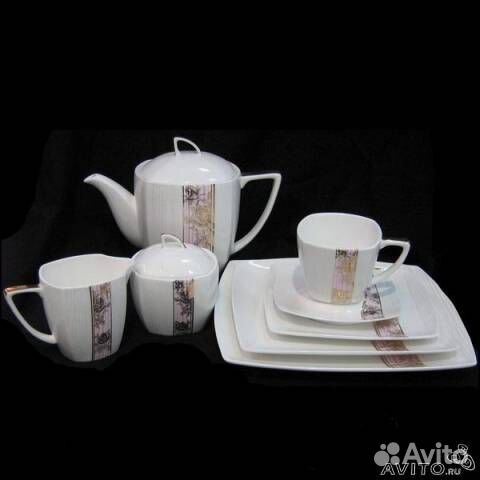 Фарфоровый обеденный сервиз на 6 персон