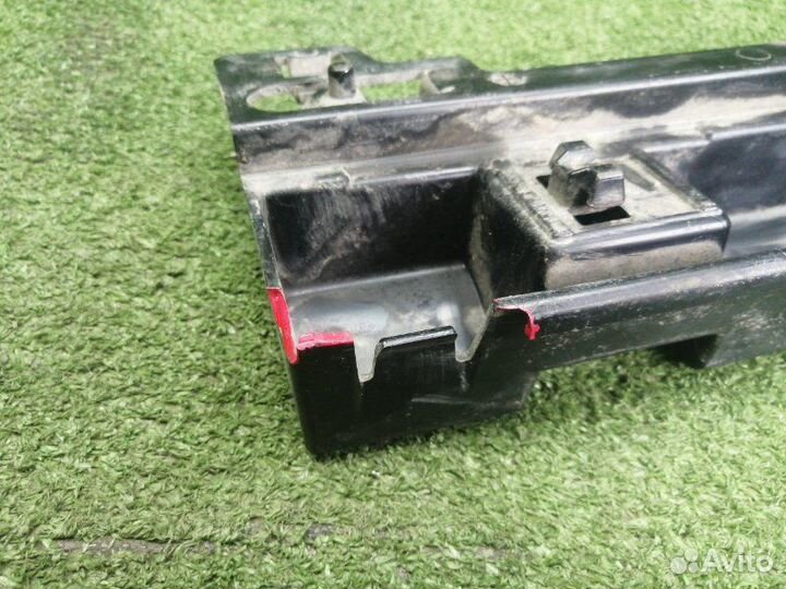 Кронштейн левый Bmw 3-Series 2011-2020