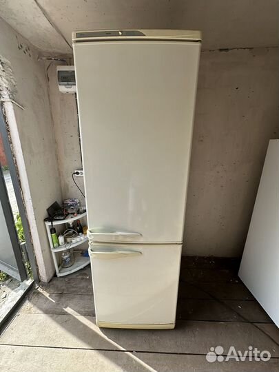 Холодильник стинол 190см