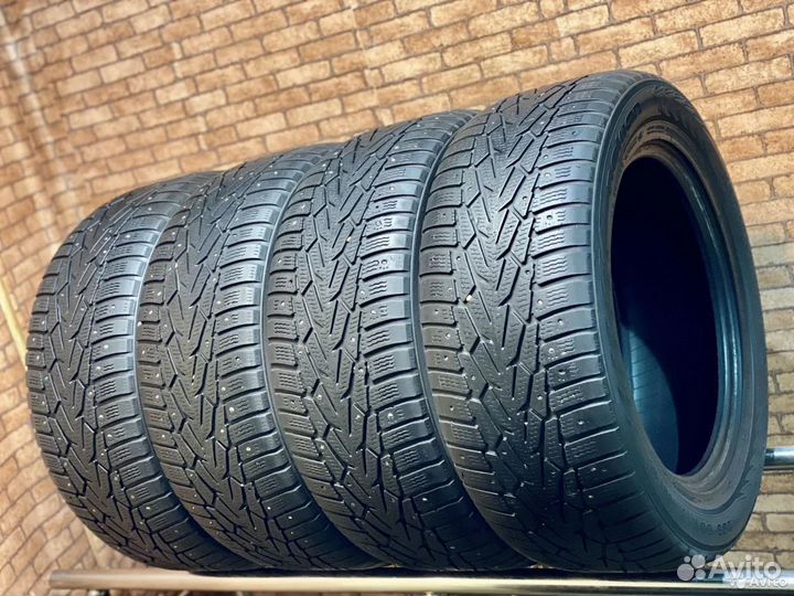 Nokian Tyres Hakkapeliitta 7 235/55 R17