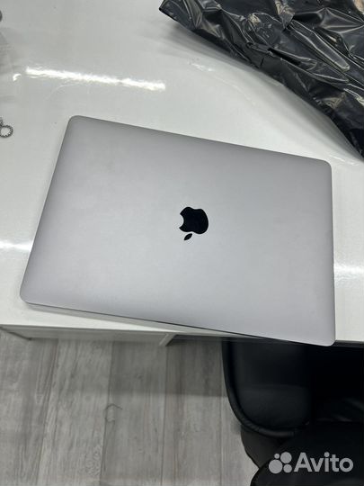 Apple macbook pro 2019 13 тач бар