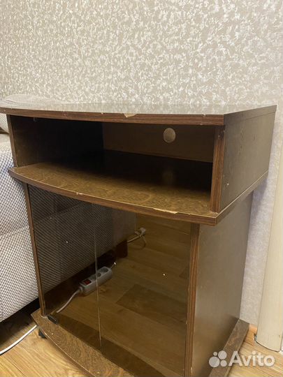 Тумба под телевизор 60х75х41