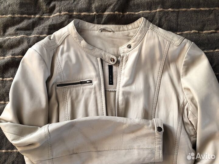 Куртка кожаная 40 naf naf