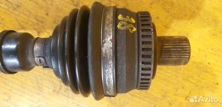 Привод передний для Audi A4 B6 2000-2004