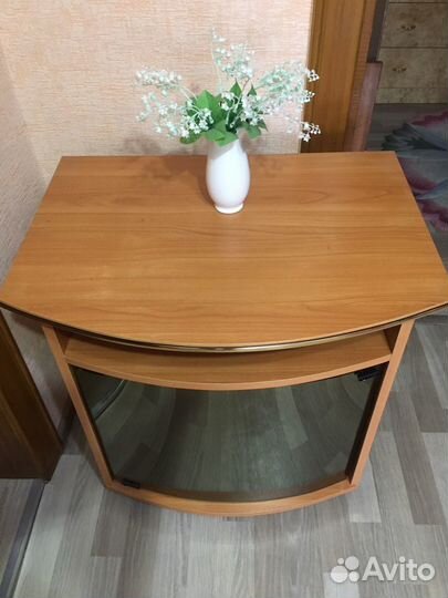 Тумба под телевизор