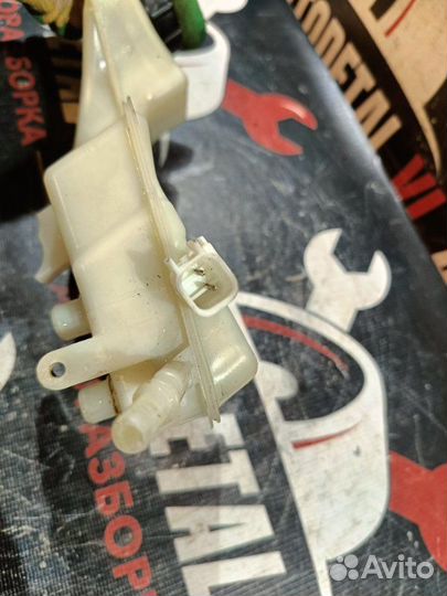 Бачок тормозной жидкости Mazda 3 седан BK