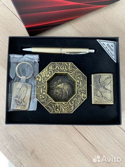 Подарочный набор: зажигалка, пепельница, ручка